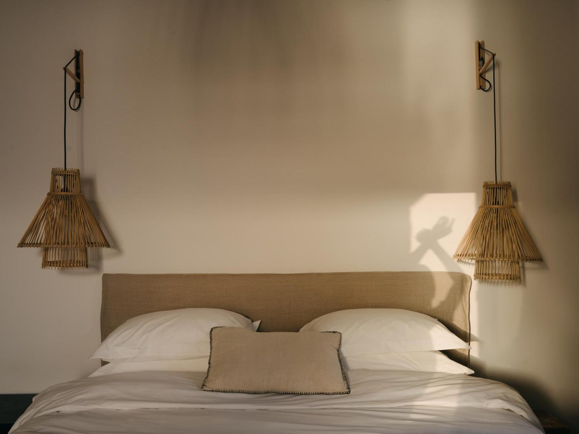 Kourmas Suites Limeni Ngoại thất bức ảnh